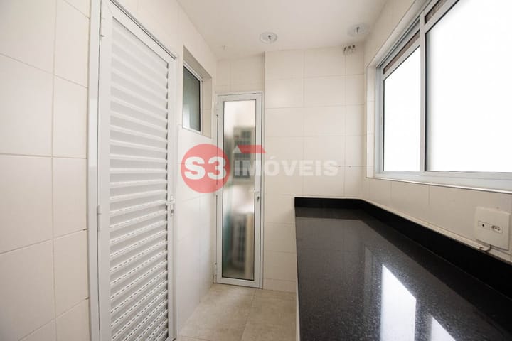 Apartamento à venda com 3 quartos, 134m² - Foto 29