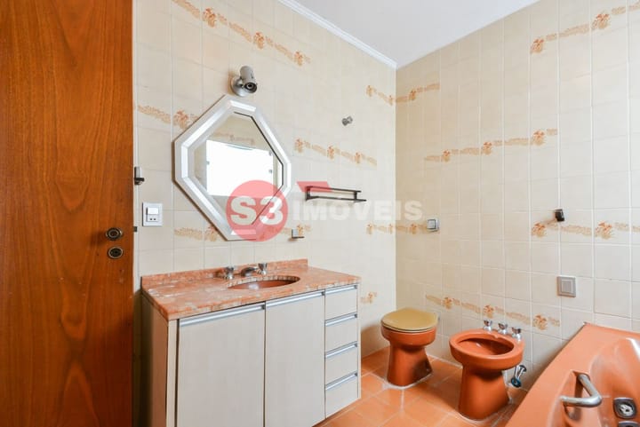 Casa à venda com 4 quartos, 331m² - Foto 52