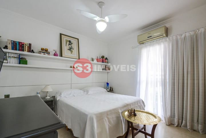 Apartamento à venda com 3 quartos, 134m² - Foto 19