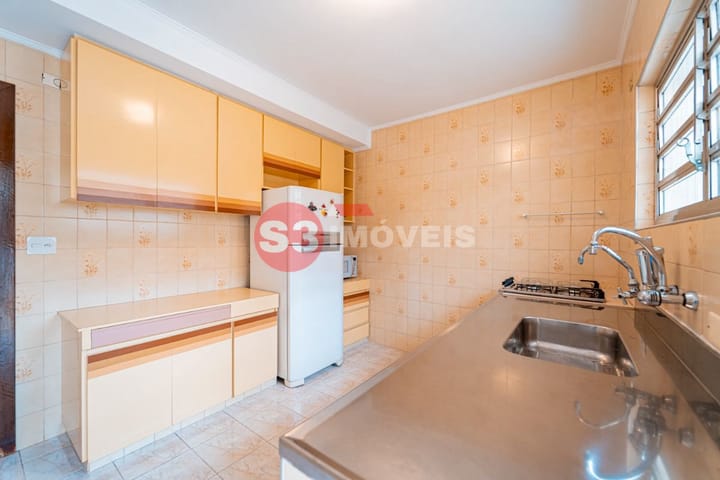 Casa à venda com 3 quartos, 160m² - Foto 18