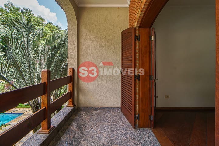 Casa à venda com 4 quartos, 560m² - Foto 21