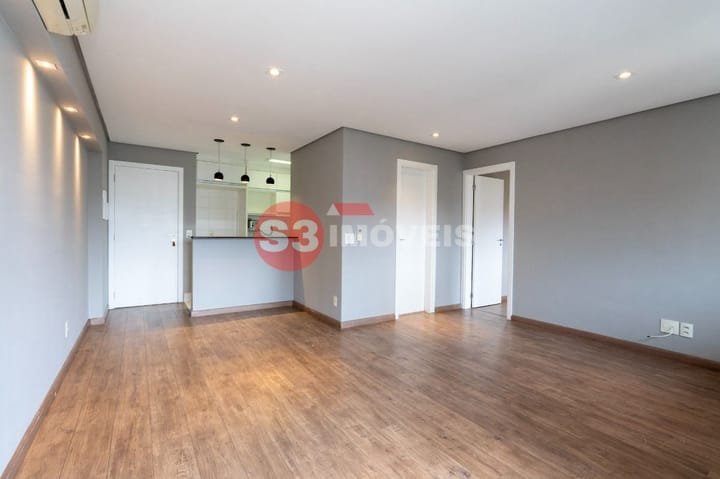 Apartamento à venda com 1 quarto, 61m² - Foto 7