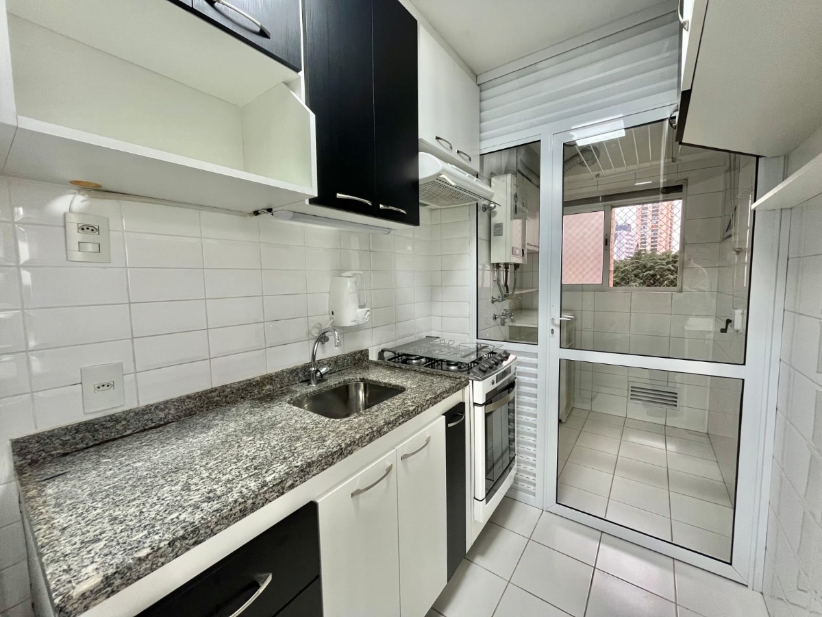 Apartamento à venda com 3 quartos, 65m² - Foto 7