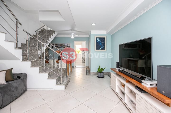 Casa à venda com 3 quartos, 158m² - Foto 3