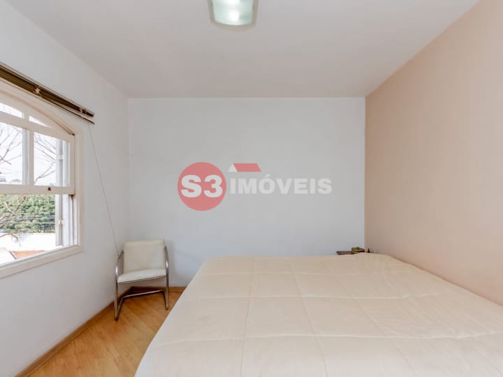 Casa à venda com 3 quartos, 200m² - Foto 21