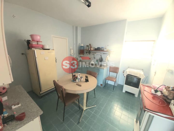 Apartamento à venda com 3 quartos, 139m² - Foto 11