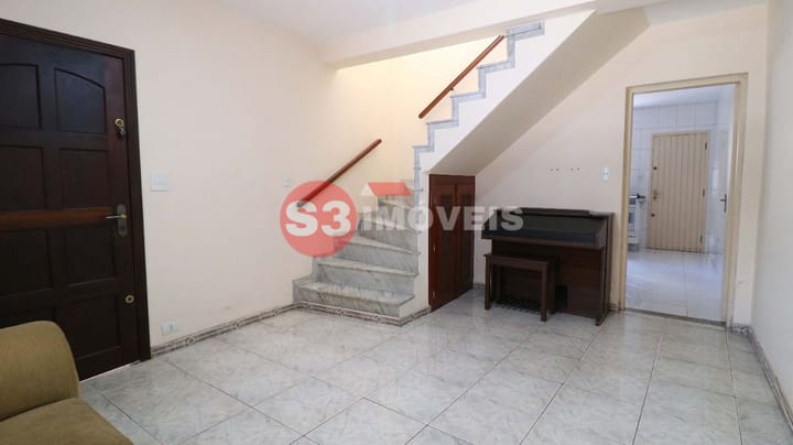 Casa à venda com 2 quartos, 110m² - Foto 6