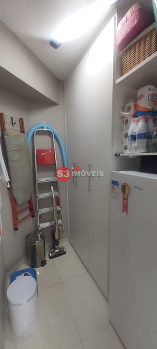 Apartamento à venda com 3 quartos, 107m² - Foto 9