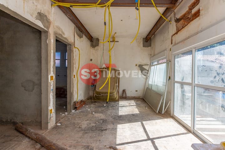 Casa à venda com 4 quartos, 346m² - Foto 27