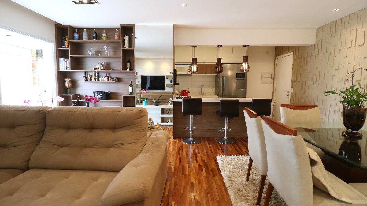 Apartamento à venda com 3 quartos, 96m² - Foto 1