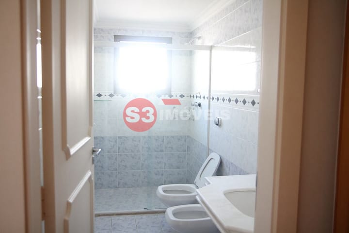 Apartamento à venda com 3 quartos, 243m² - Foto 36