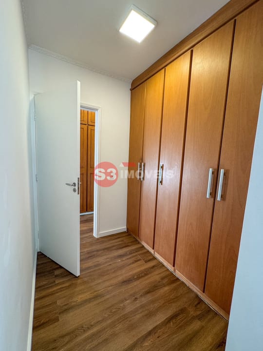 Apartamento à venda com 3 quartos, 94m² - Foto 10