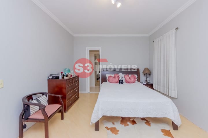 Casa à venda com 3 quartos, 300m² - Foto 20