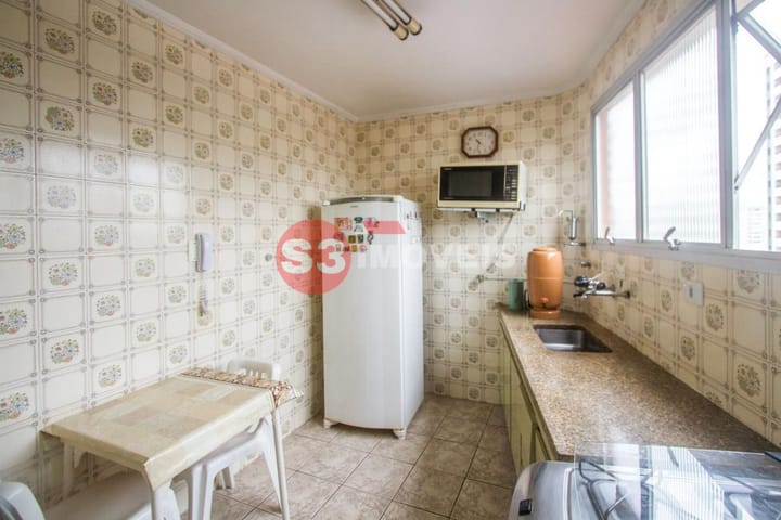 Apartamento à venda com 2 quartos, 85m² - Foto 19