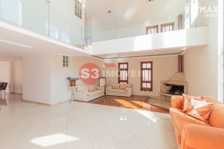 Casa de Condomínio à venda com 3 quartos, 346m² - Foto 1