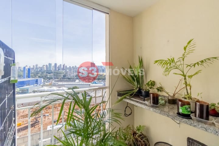 Apartamento à venda com 2 quartos, 64m² - Foto 29