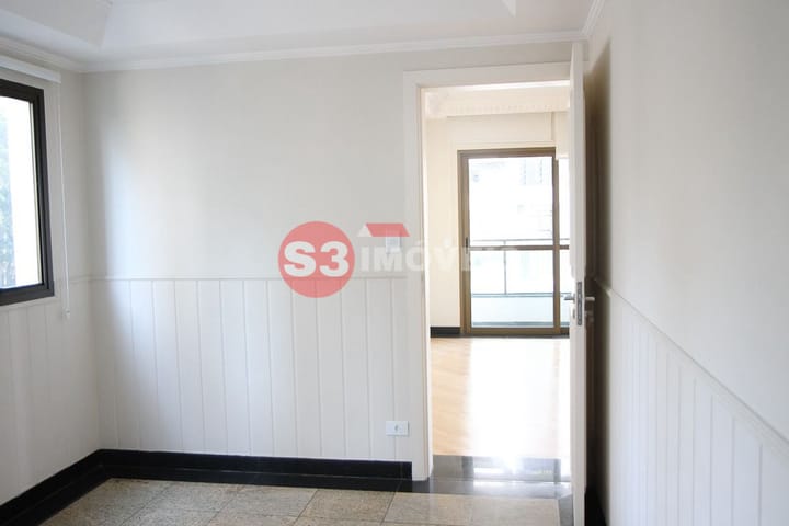 Apartamento à venda com 3 quartos, 243m² - Foto 17