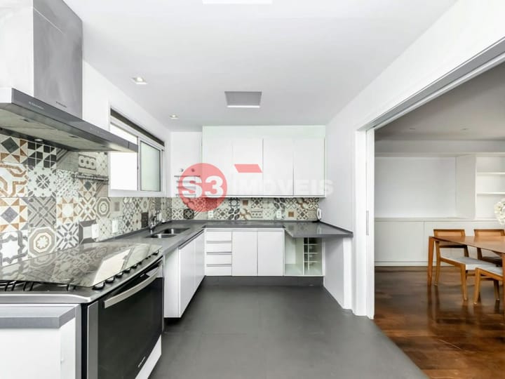 Apartamento à venda com 2 quartos, 107m² - Foto 13