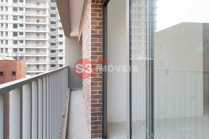 Apartamento à venda com 2 quartos, 75m² - Foto 18