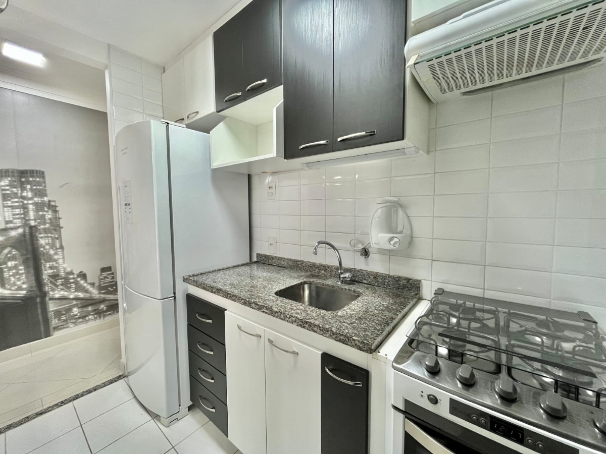 Apartamento à venda com 3 quartos, 65m² - Foto 8