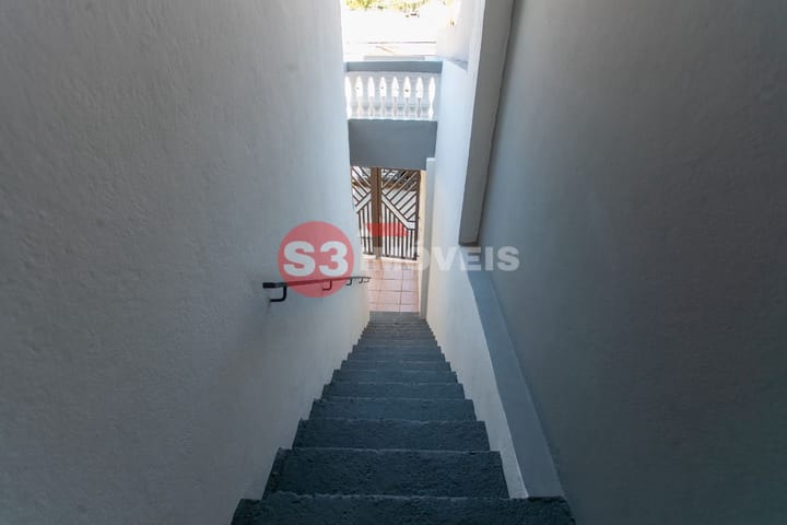 Casa à venda com 2 quartos, 80m² - Foto 13