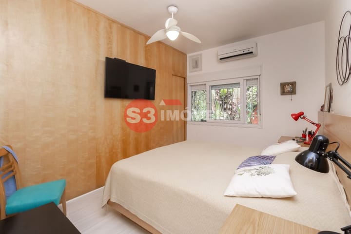 Casa à venda com 3 quartos, 300m² - Foto 13