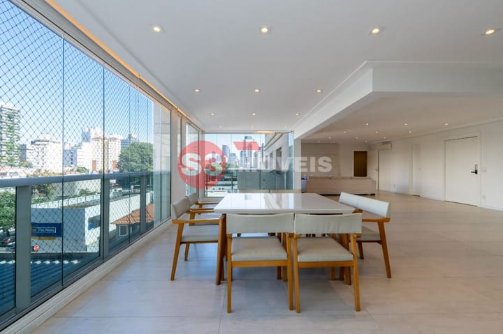 Apartamento à venda com 3 quartos, 235m² - Foto 17