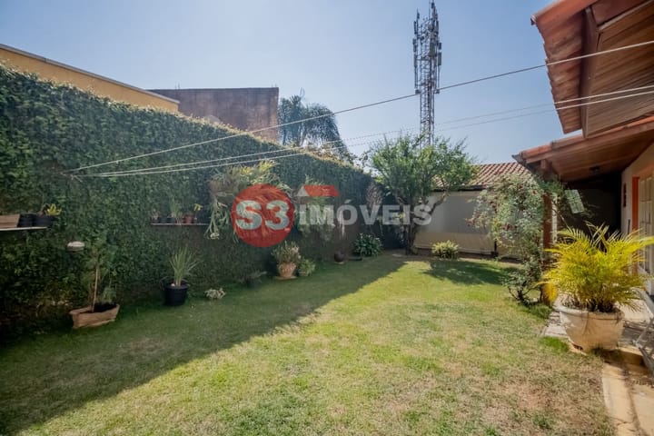 Casa à venda com 3 quartos, 256m² - Foto 13