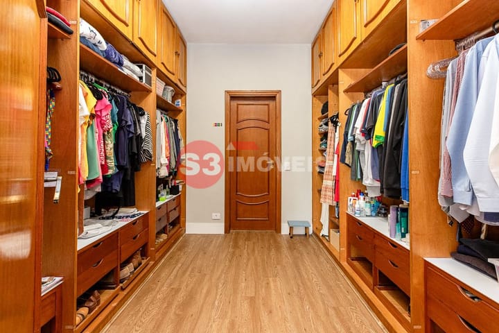 Casa à venda com 4 quartos, 450m² - Foto 41