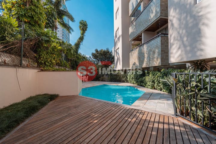 Apartamento à venda com 2 quartos, 70m² - Foto 37