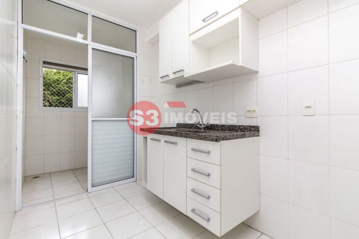 Apartamento à venda com 2 quartos, 56m² - Foto 18