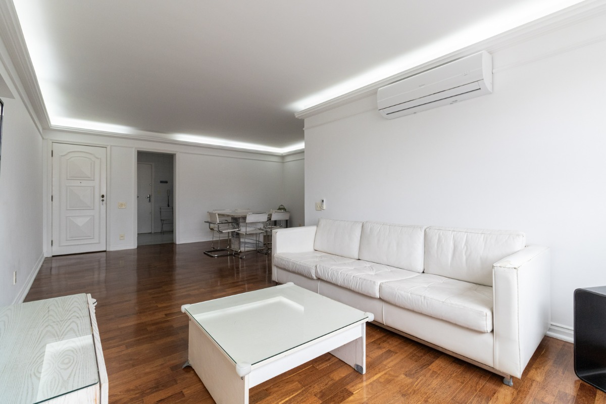 Apartamento à venda com 3 quartos, 128m² - Foto 7