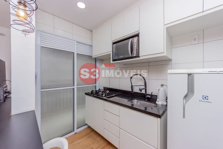 Apartamento à venda com 1 quarto, 32m² - Foto 13