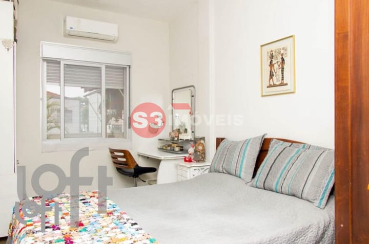 Apartamento à venda com 3 quartos, 200m² - Foto 1