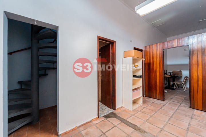 Casa à venda com 3 quartos, 289m² - Foto 26