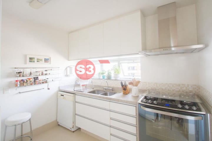 Apartamento à venda com 3 quartos, 121m² - Foto 25