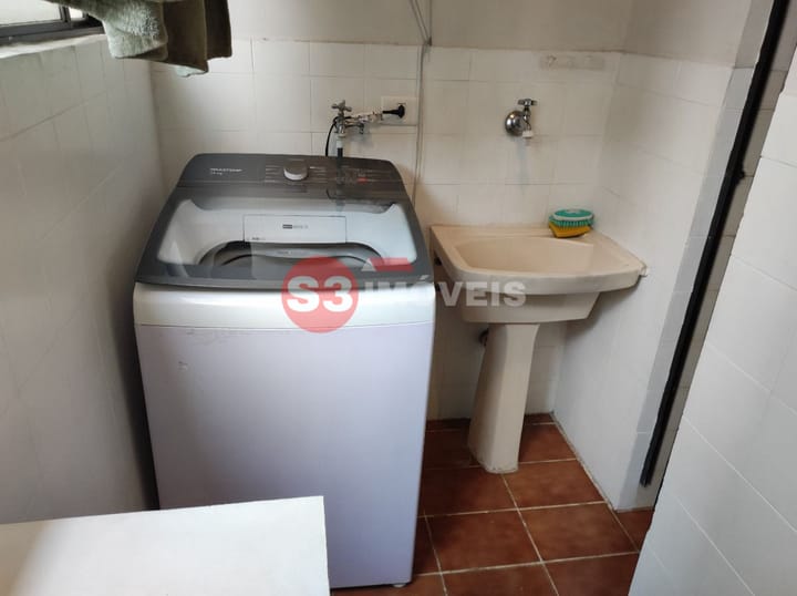 Apartamento à venda com 2 quartos, 64m² - Foto 27