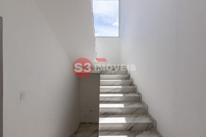 Casa à venda com 4 quartos, 900m² - Foto 22