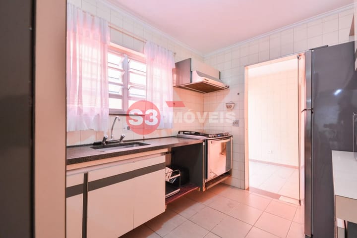 Casa à venda com 3 quartos, 213m² - Foto 25