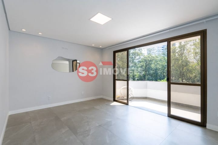 Apartamento à venda com 4 quartos, 203m² - Foto 22