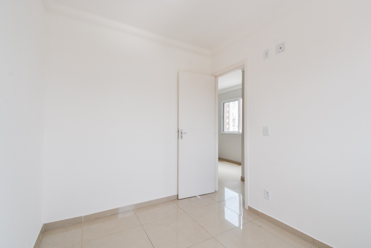 Apartamento à venda com 2 quartos, 57m² - Foto 22