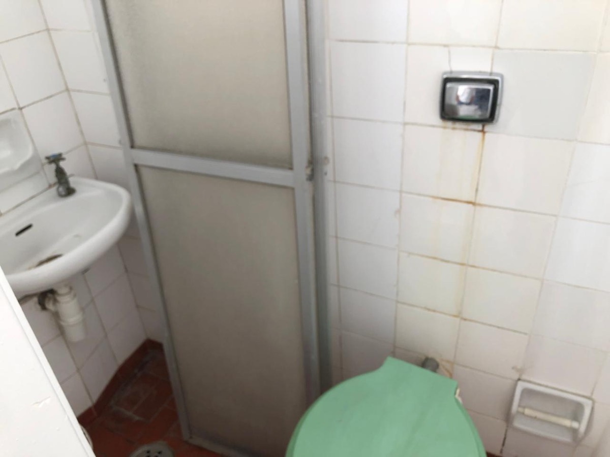 Apartamento à venda com 2 quartos, 80m² - Foto 20