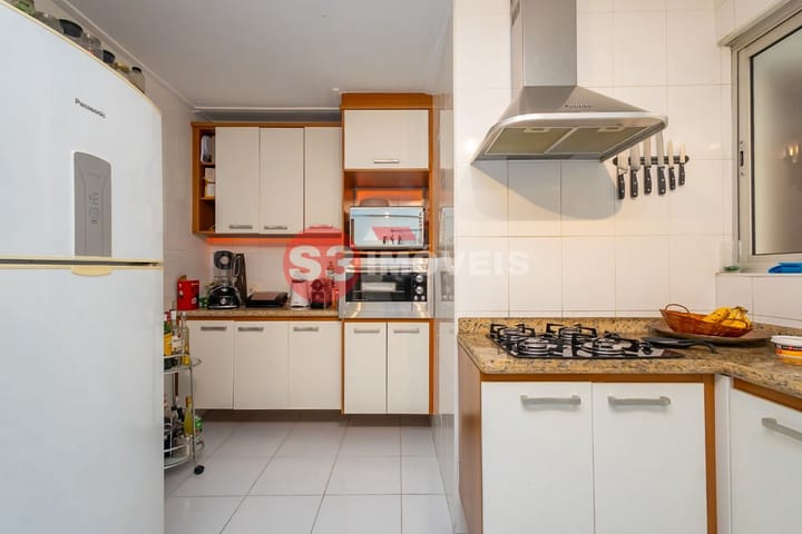 Apartamento à venda com 2 quartos, 79m² - Foto 10