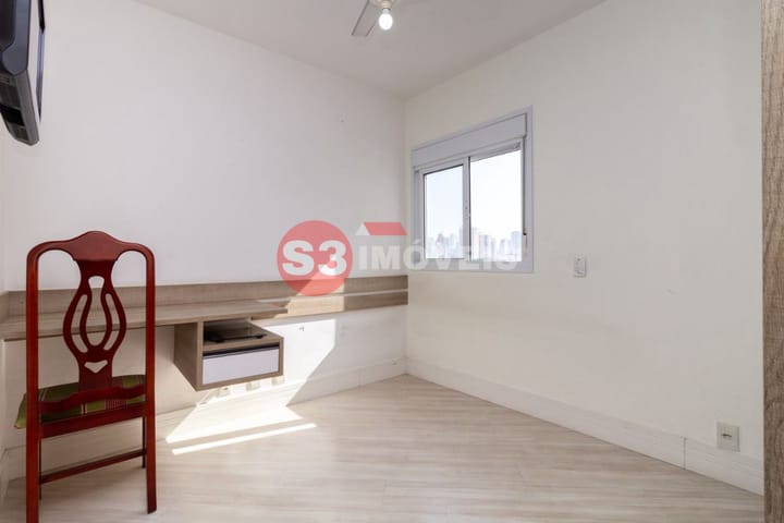 Apartamento à venda com 3 quartos, 140m² - Foto 17