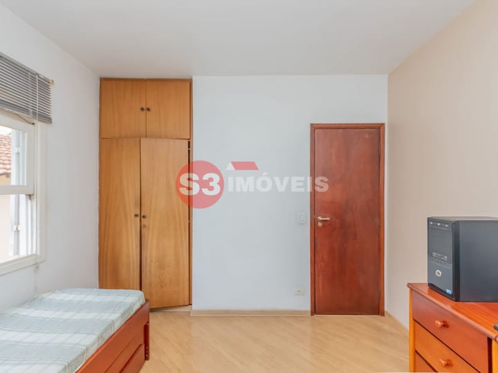 Casa à venda com 3 quartos, 200m² - Foto 16