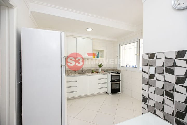 Casa à venda com 3 quartos, 158m² - Foto 12