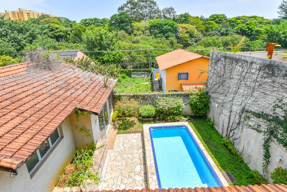 Casa à venda com 4 quartos, 231m² - Foto 5