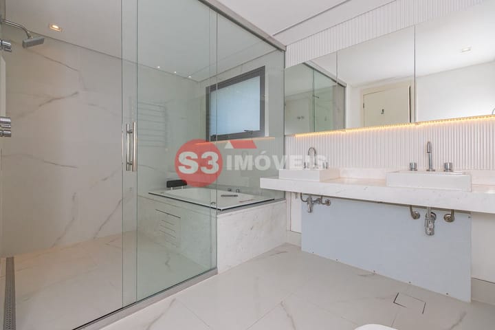 Apartamento à venda com 3 quartos, 244m² - Foto 31