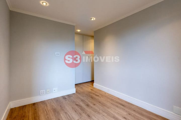 Apartamento à venda com 3 quartos, 145m² - Foto 27