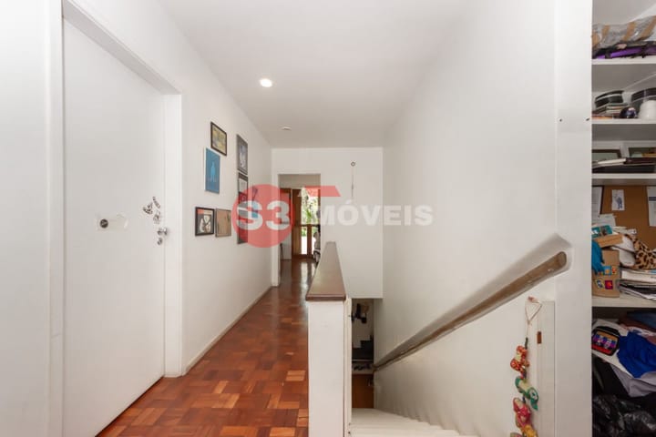 Casa à venda com 3 quartos, 333m² - Foto 20